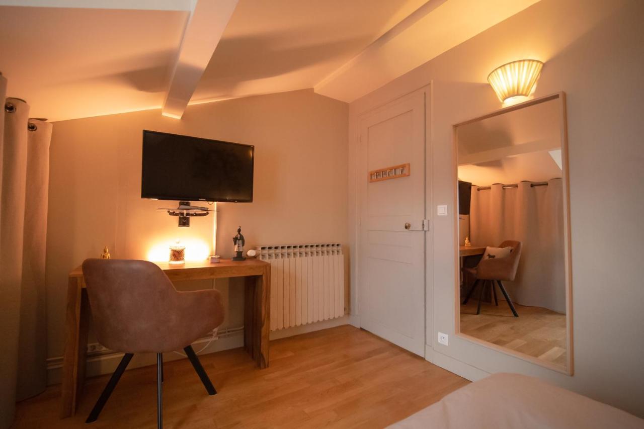 Bed and Breakfast L'Ame Des Hospitaliers Courteuil Экстерьер фото
